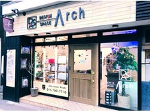 アーチ(Arch)の雰囲気（ハサミの旗が目印！　デザインスペース　アーチ）