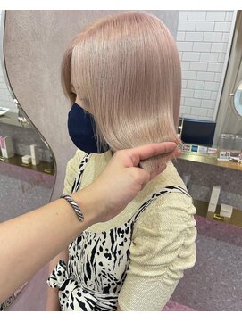 ロンド レア 天神大名店(Lond Le’a) ダブルカラー/インナーカラー/イヤリングカラー/ミルクティー