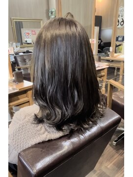 ニカ(NIKA) レディースマットグレージュカラー