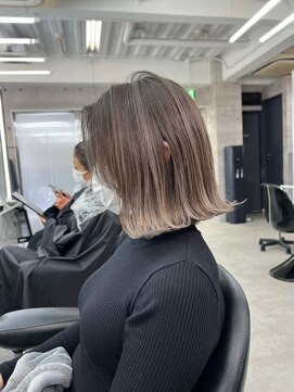 イキ 表参道(iki omotesando) モード/無造作ウェーブ/大人ガーリー[表参道駅]