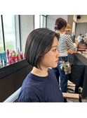 切りっぱなし内巻きボブ