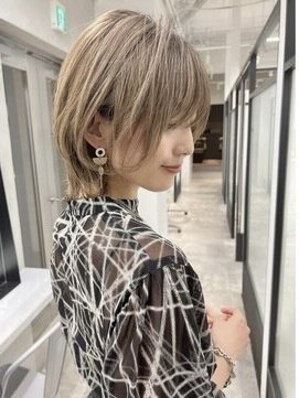 ダブルトーキョー シブヤ(W-TOKYO SHIBUYA) 斜め45°も可愛いネオウルフ☆　ウルフカット