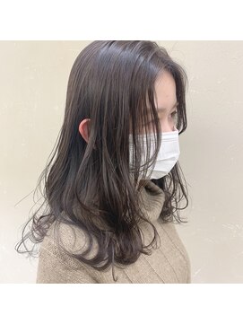 フィカ(Fika) ゆるふわミディアムレイヤー/顔周りレイヤー