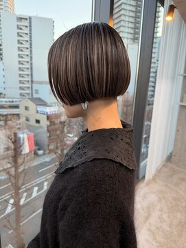 プール(pour.) ミニボブ×ハイライト