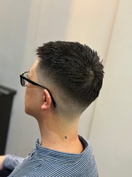 フランクスバーバーリザーブ 人形町店(FRANK’S BARBER RESERVE) クロップ