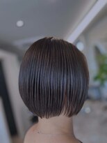 リビス(ribis) 暗髪透明感ボブ