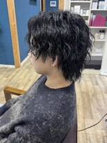 レルム(REALM)&nbsp;縦落ちパーマウルフ