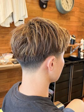 ダッド(DAD) [アップバング]