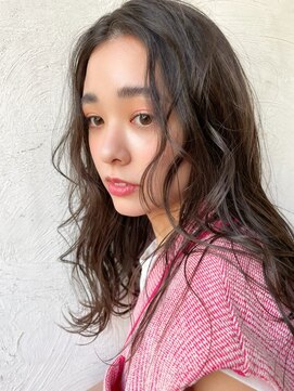 シエナ 渋谷(Siena) 癖っ毛ニュアンスロング×大人可愛いグレージュ