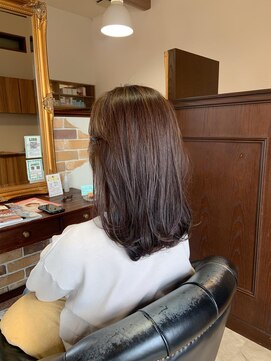 アドラーブル 女池店(adorable) 【ゆるウェーブ】【大人可愛い】【20代30代40代】