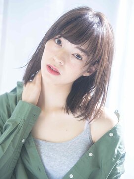 ヴァンクシー バイ ルナ(VANKCY by Luna) 黒髪/グレーベージュ/レイヤーロング/前髪パーマ/向ケ丘遊園