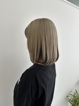 ヘアアンドメイク ムーア(Muuua) ツートンカラー