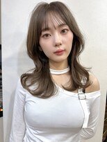 リコバイアフロート(riko by afloat)&nbsp;レイヤーカット/ブリーチ無し/ミルクティーベージュ