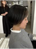 フェイスフレーミングのインナーカラーブロンドとダークグレー