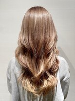 ヘアリゾート粋 新宿三丁目本店&nbsp;《前地　麻衣》ほんのりピンクなミルクティーブラウン