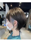 20代／30代　丸みショート×イヤリングカラー