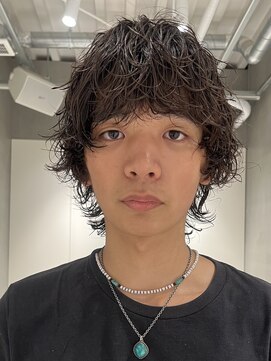 テクネ 天神大名(techne) 天神大名シャドウパーマスパイラルパーマメンズマッシュウルフ