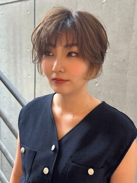 ヴィヴィ(VIVIE) イヤリングカラー大人可愛いフェミニンショートボブ小顔前髪