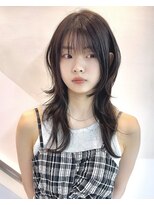 アナ ラーナ(Anna Lanna)&nbsp;ハッシュカット　ロングレイヤー　ハイレイヤー　ダークブラウン