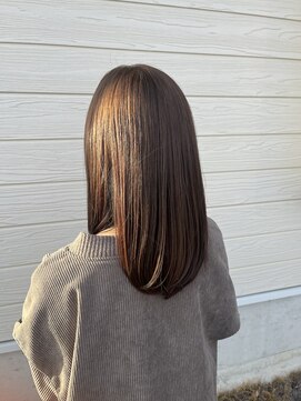 ヘアーブランドジン ティアラ(HAIR BRAND Jin Tiara) ミディアムストレート