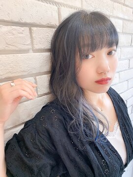 フルミー(fulme.) SNS話題インナーカラー☆女性の魅力を引き立てるクリアブルー♪