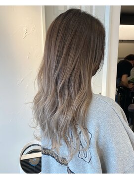 カルム(Calme) 【calme_watake】Whiteグラデーション