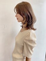 大人カジュアルウルフレイヤーくびれミディアム