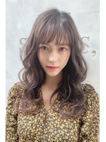 リークフー(Ree cu fuu)&nbsp;20代30代大人かわいい☆ウェーブロングスタイル♪