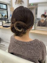 ミグ バイ クオーレ(mig by CUORE)&nbsp;くずしシニヨン