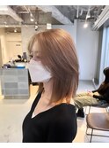柔らかベージュ