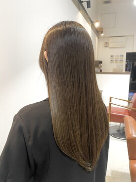 ノウェム バイ シーラス(novem by cirrus) 【seren】グレージュカラー20代/30代/40代/50代