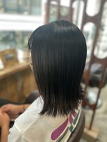 ロウアンドベーロ ヘアサロン(Raw&Bello hair salon) 外ハネストレートボブ