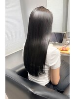 アンルポン 梅田(un le pont)&nbsp;【un le pont西梅田】酸性ストレートで艶髪に