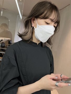 サイン 渋谷(SIGN) レイヤーカットインナーカラーイヤリングカラー色落ち綺麗表参道