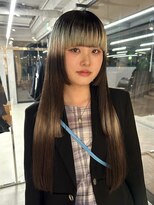 ノラ ヘアーサロン(NORA HAIR SALON)&nbsp;【大久保】ひと癖デザインカラーお洒落顔周りステップカット