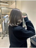 ミルクティーグレージュ