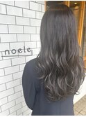 シアーグレージュ×ロングヘア