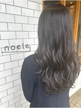 ノエル(noele) シアーグレージュ×ロングヘア