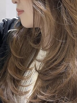 ラキング ギンザ トウキョウ(LAKING GINZA) クラゲヘアー/小顔に見せるヘア/ココアベージュ/銀座駅