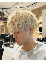 レボ 片町店(Revo) ツイストスパイラル×ホワイトミルクティー