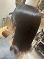 ピリナ(Pilina)&nbsp;お手入れ簡単酸性ストレートパーマの外ハネでおしゃれに♪