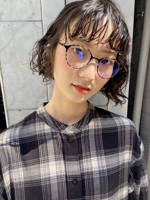 【CUT＋パーマ＋トリートメント￥11000】ふわっと柔らかい質感の外国人風ウェーブでこなれたパーマStyleへ☆