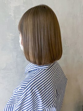 アイティー バイ アルバム 中野店(IT by ALBUM) オリーブベージュ_アースカラーくびれヘアツートン_ba378282