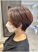 ショートボブ　フェイスラインハイライト