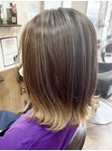 20代30代大人可愛いグラデーションカラーべージュハイライト