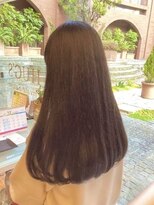 ハグズ 《選べるヘッドスパ》カット+「素」髪ケア+ケアカラー