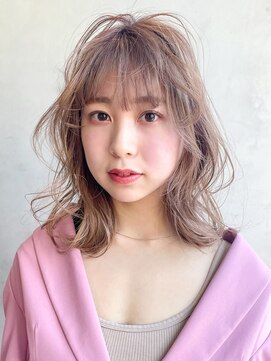 アルバム 銀座(ALBUM GINZA) ベージュミディ_斜めバンググレージュカラー_9563