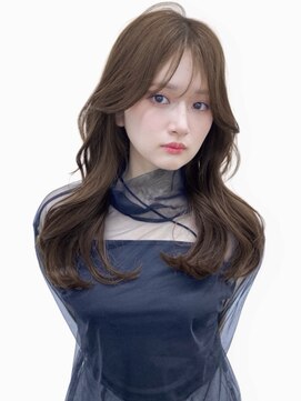 ユーフォリア 渋谷グランデ(Euphoria SHIBUYA GRANDE) くびれヘア ベージュカラー レイヤーカット 斜めバング