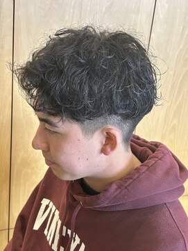 ニアウ 伊勢崎連取店(Niau) 波巻きスパイラルパーマツイストスパイラルパーマシャドウパーマ