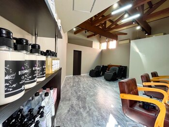 ラムレ 桑名店(LamuRe)の写真/こだわりの商材や自社ブランドも展開◎アットホームな空間が魅力のsalonです!是非お気軽にお越しください♪